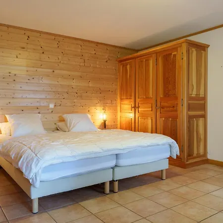 La Rayee - Vue Et Montagne 14p * ジェラールメ