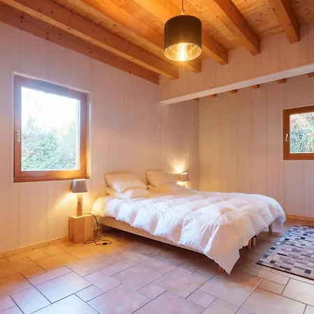 Holiday home La Rayee - Vue Et Montagne 14p